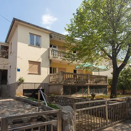Apartament With Parking Space Punat, Krk - 24852 *